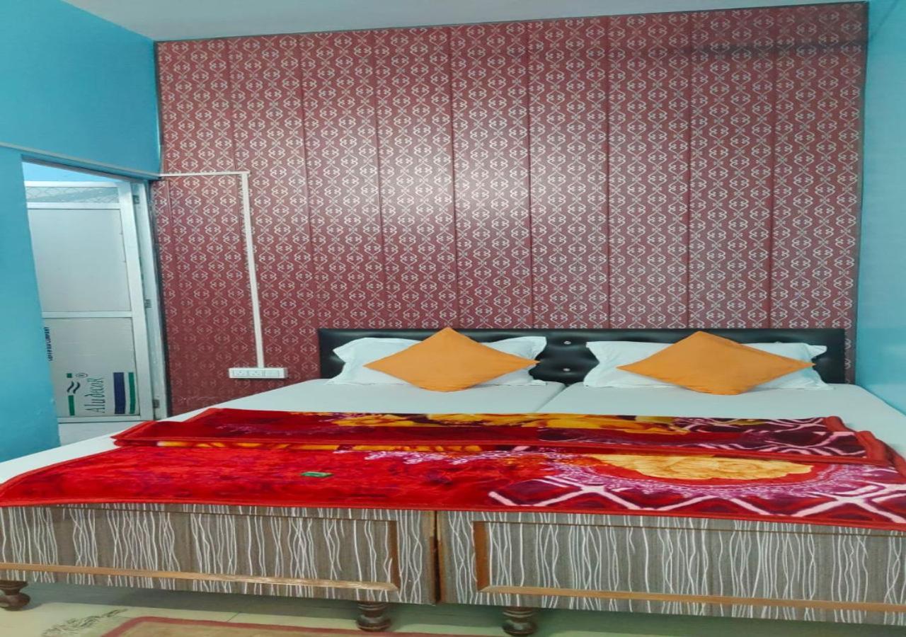 Guest house Sri Yoga Mandir 2*