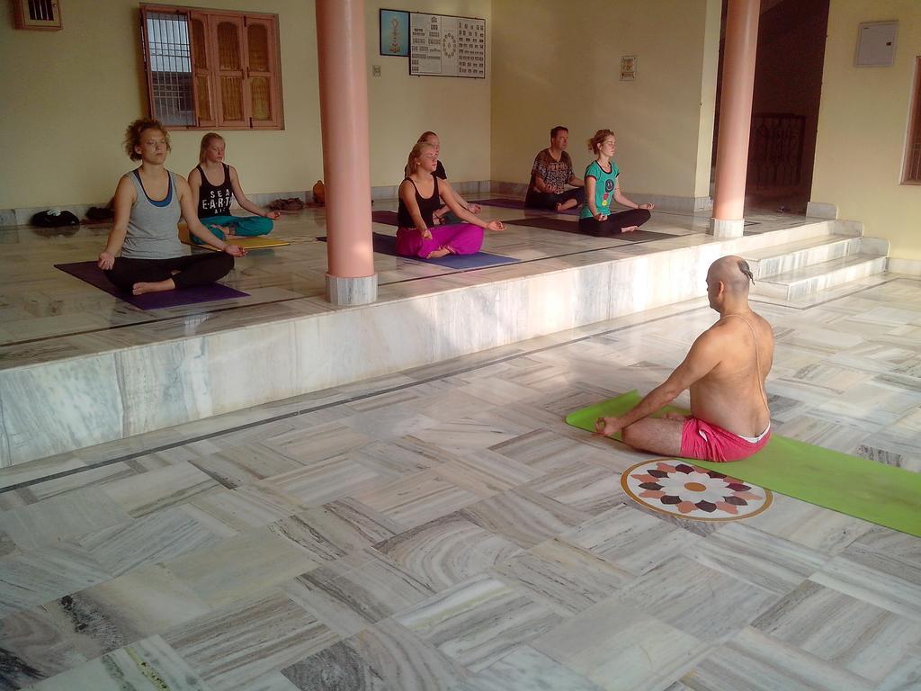 Sri Yoga Mandir 2* Varanasi