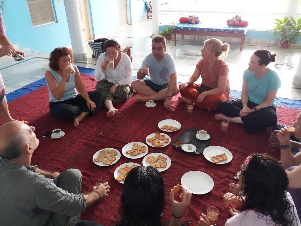 Sri Yoga Mandir Guest house Varanasi